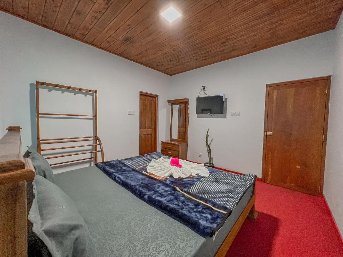 Royal Guest Hotel Inn Nuwara Eliya Bagian luar foto