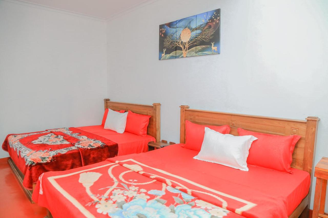 Royal Guest Hotel Inn Nuwara Eliya Bagian luar foto