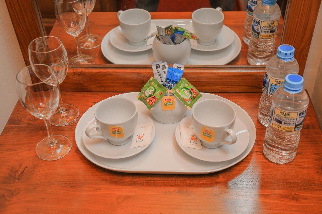 Royal Guest Hotel Inn Nuwara Eliya Bagian luar foto